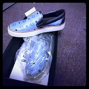 MCM VISETOS SLIP ON DENIM